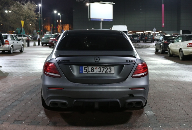 Mercedes-AMG E 63 S W213 Edition 1