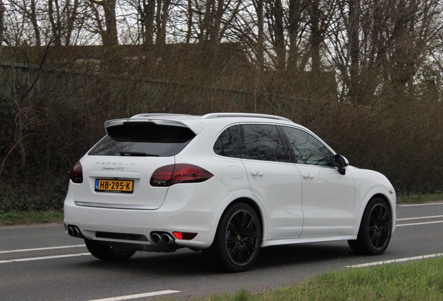 Porsche 958 Cayenne GTS