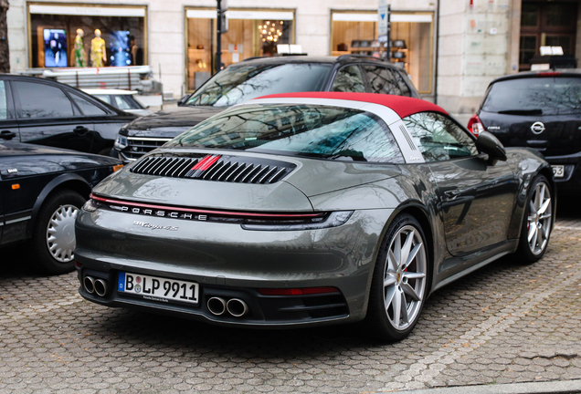 Porsche 992 Targa 4S