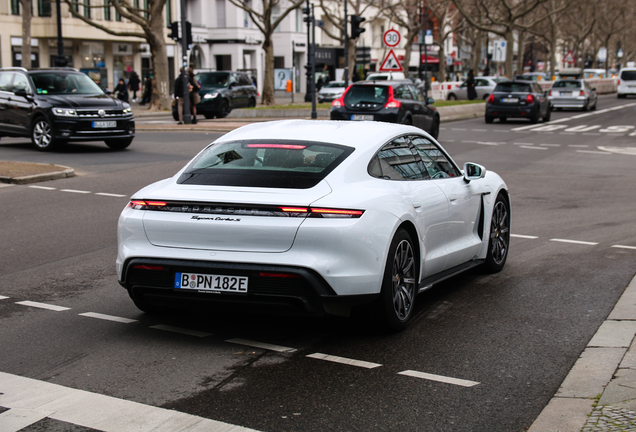 Porsche Taycan Turbo S