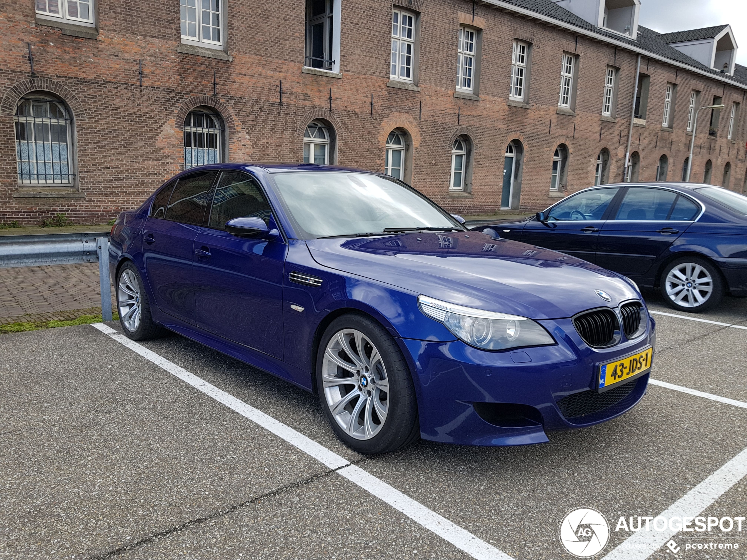 BMW M5 E60 2005