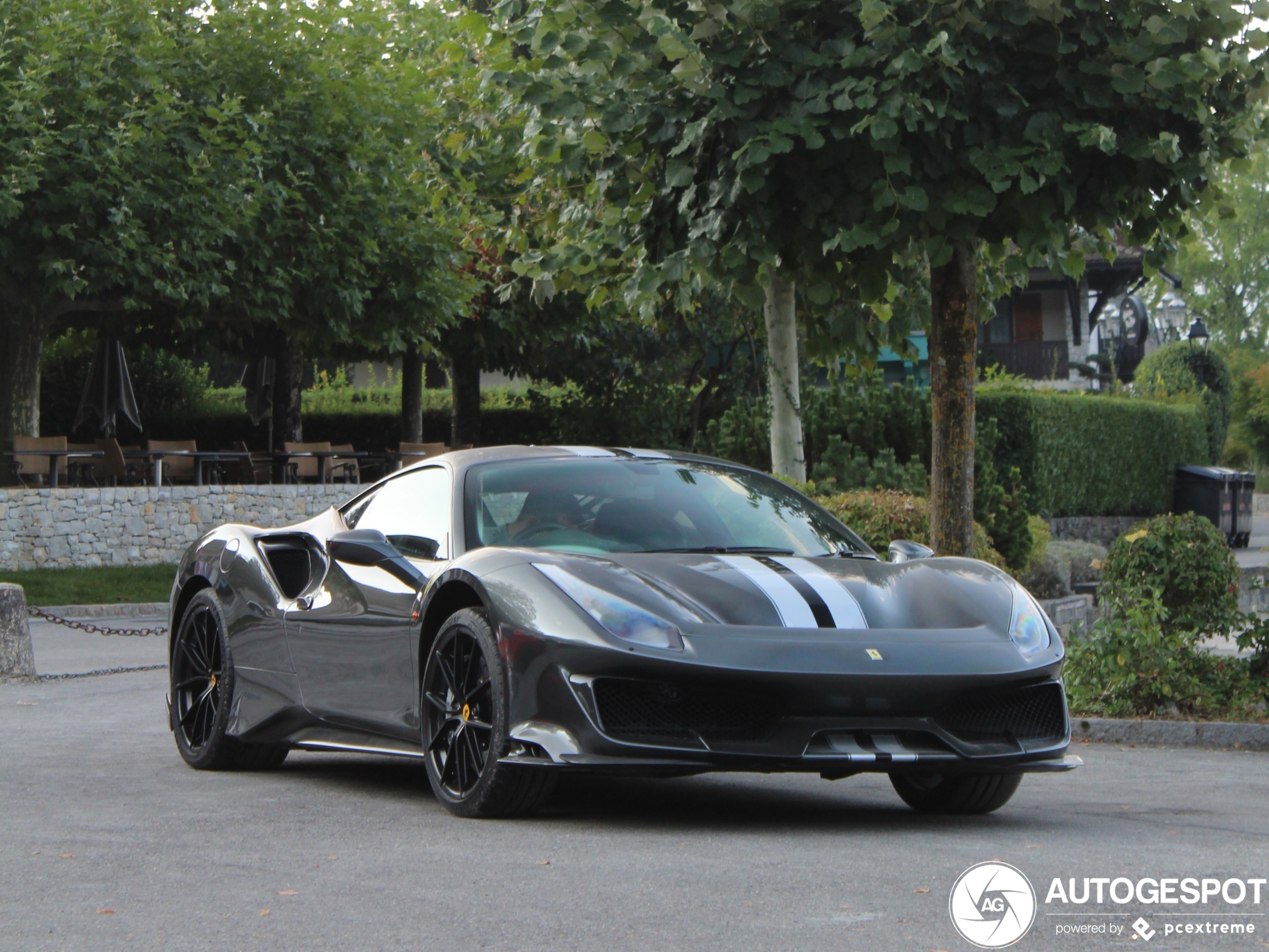 Ferrari 488 Pista