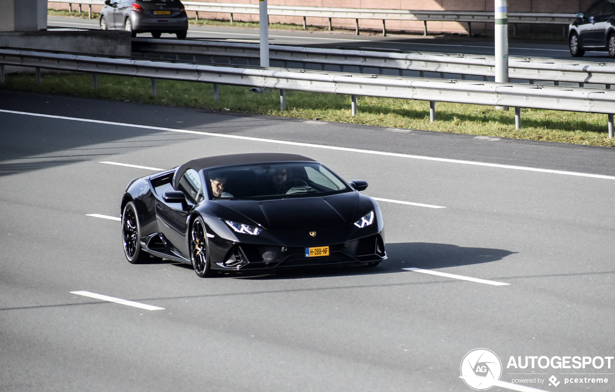 Lamborghini Huracán LP640-4 EVO Spyder