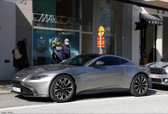 Aston Martin V8 Vantage 2018