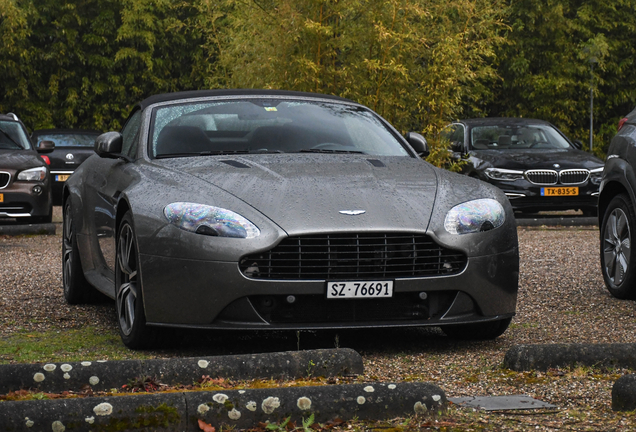 Aston Martin V8 Vantage S Roadster