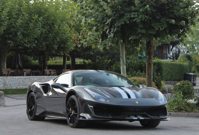 Ferrari 488 Pista