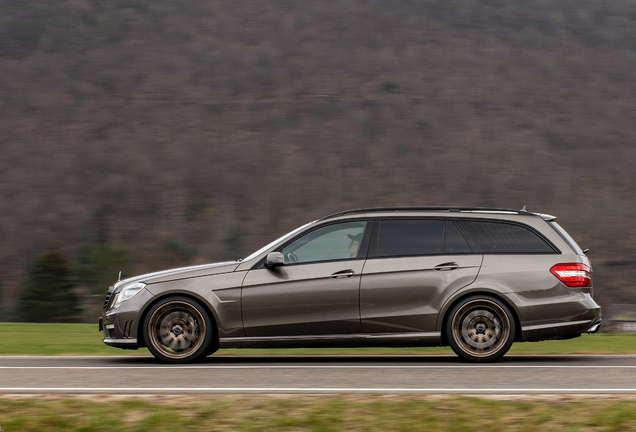 Mercedes-Benz E 63 AMG S212