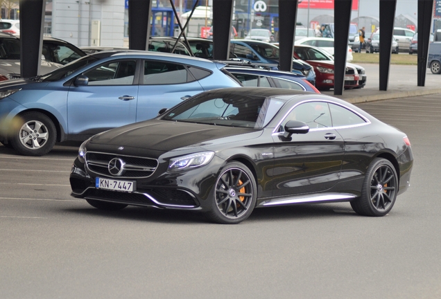 Mercedes-Benz S 63 AMG Coupé C217