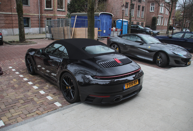 Porsche 992 Carrera 4S Cabriolet