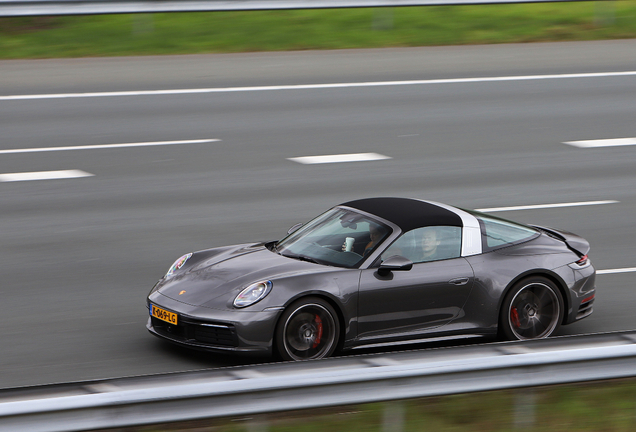 Porsche 992 Targa 4S