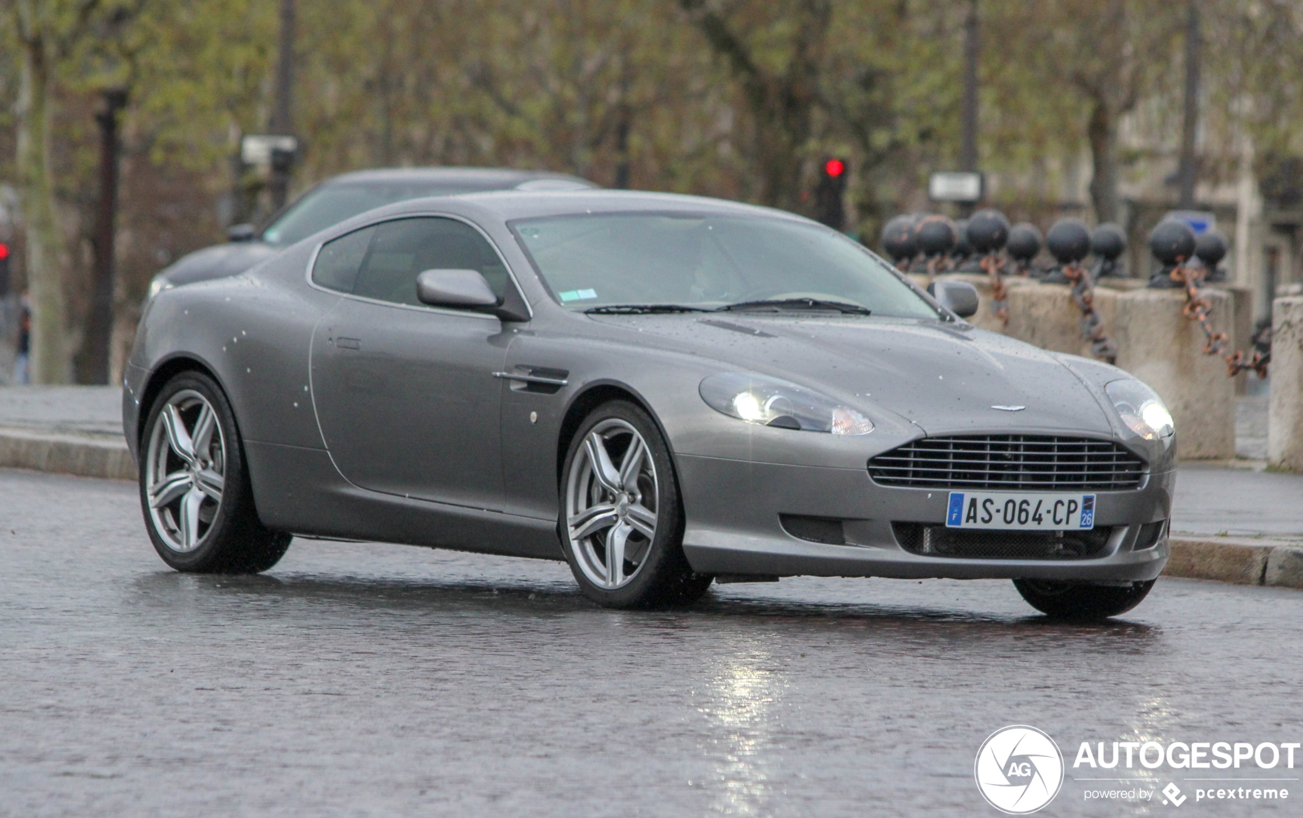 Aston Martin DB9