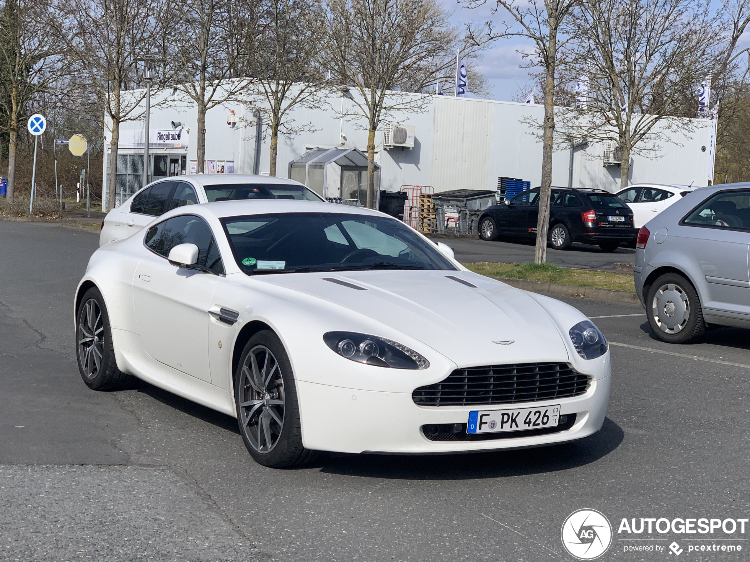 Aston Martin V8 Vantage