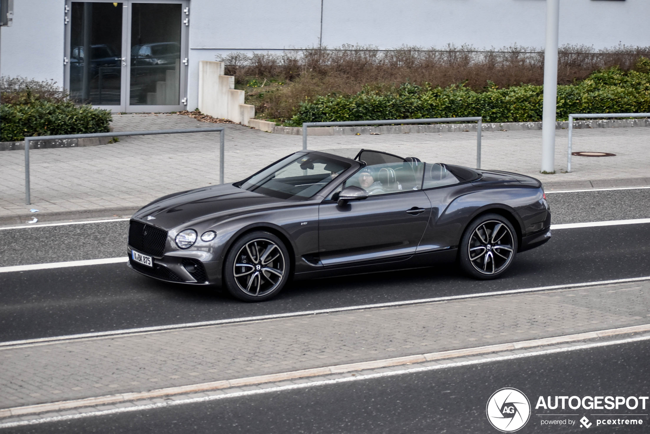 Bentley Continental GTC V8 2020