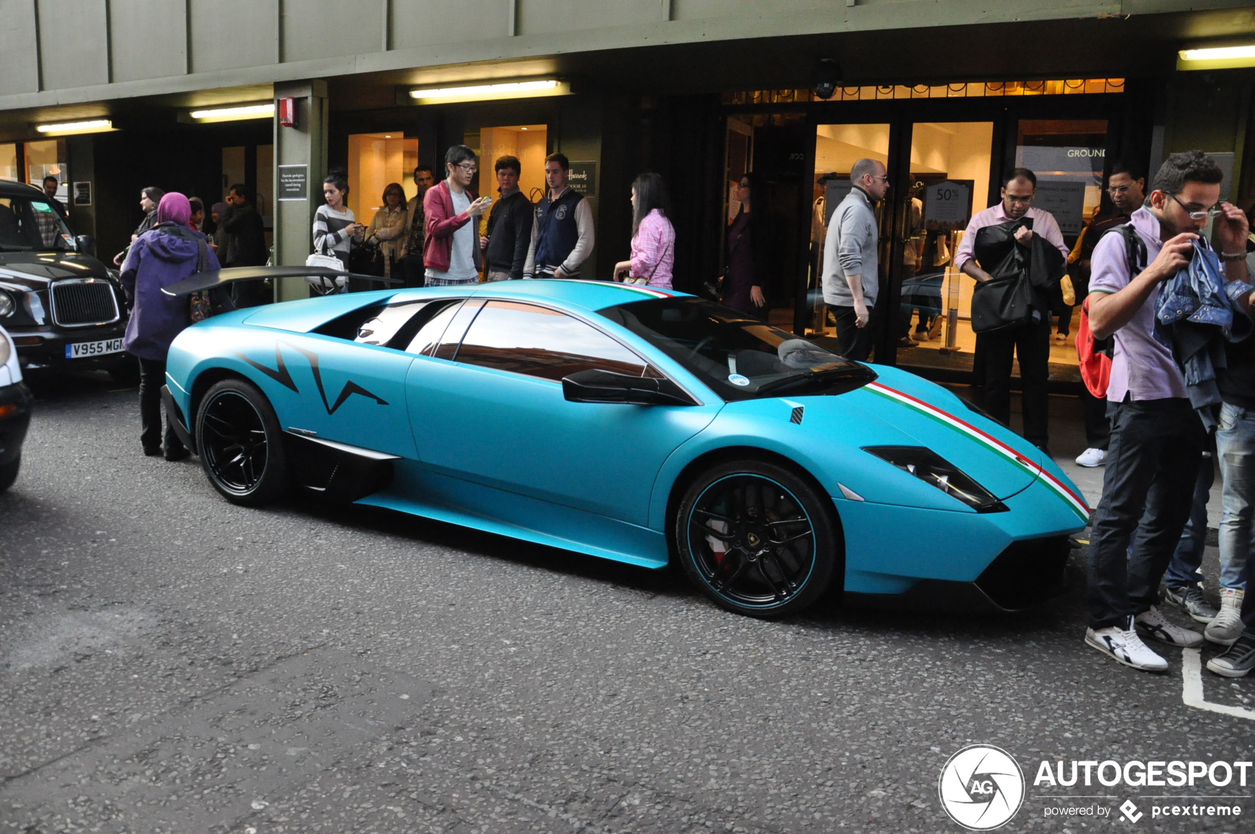 Lamborghini Murciélago LP670-4 SuperVeloce