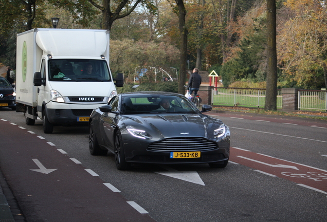 Aston Martin DB11