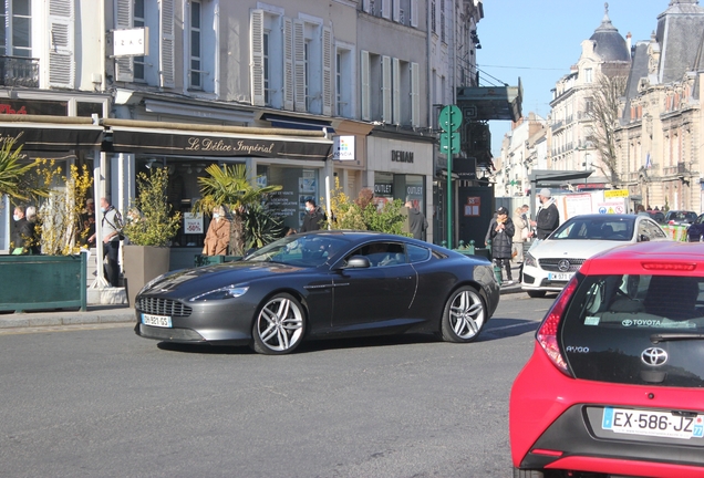 Aston Martin DB9 2013