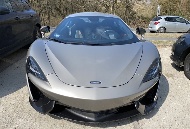 McLaren 570S