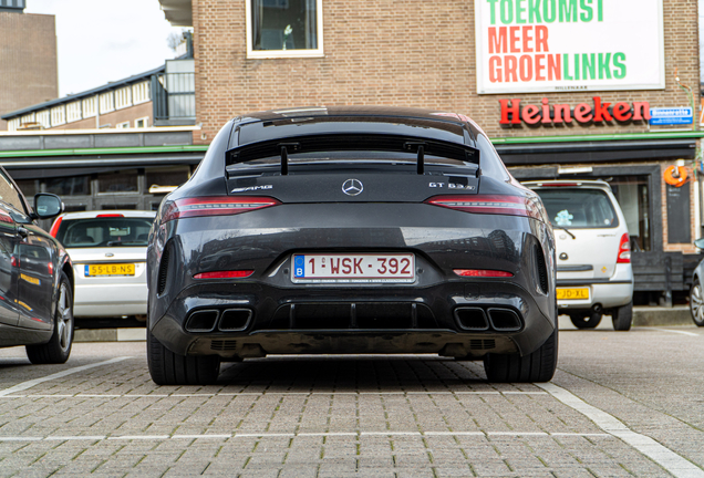 Mercedes-AMG GT 63 S X290