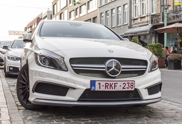 Mercedes-Benz A 45 AMG