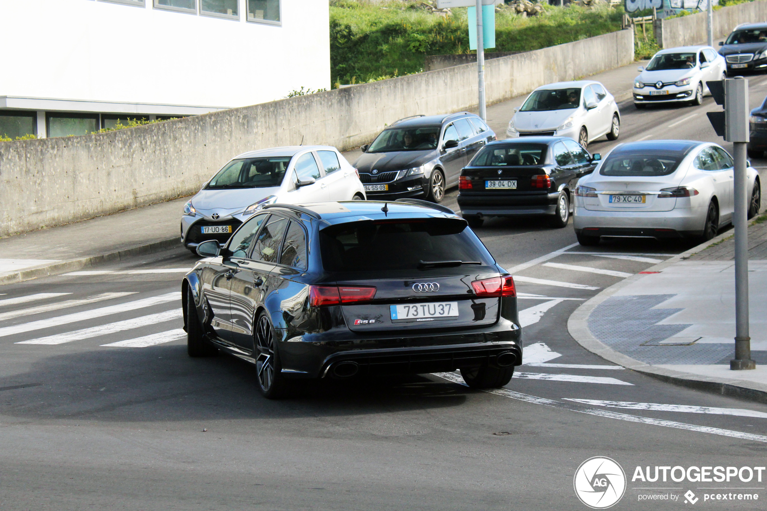 Audi RS6 Avant C7 2015