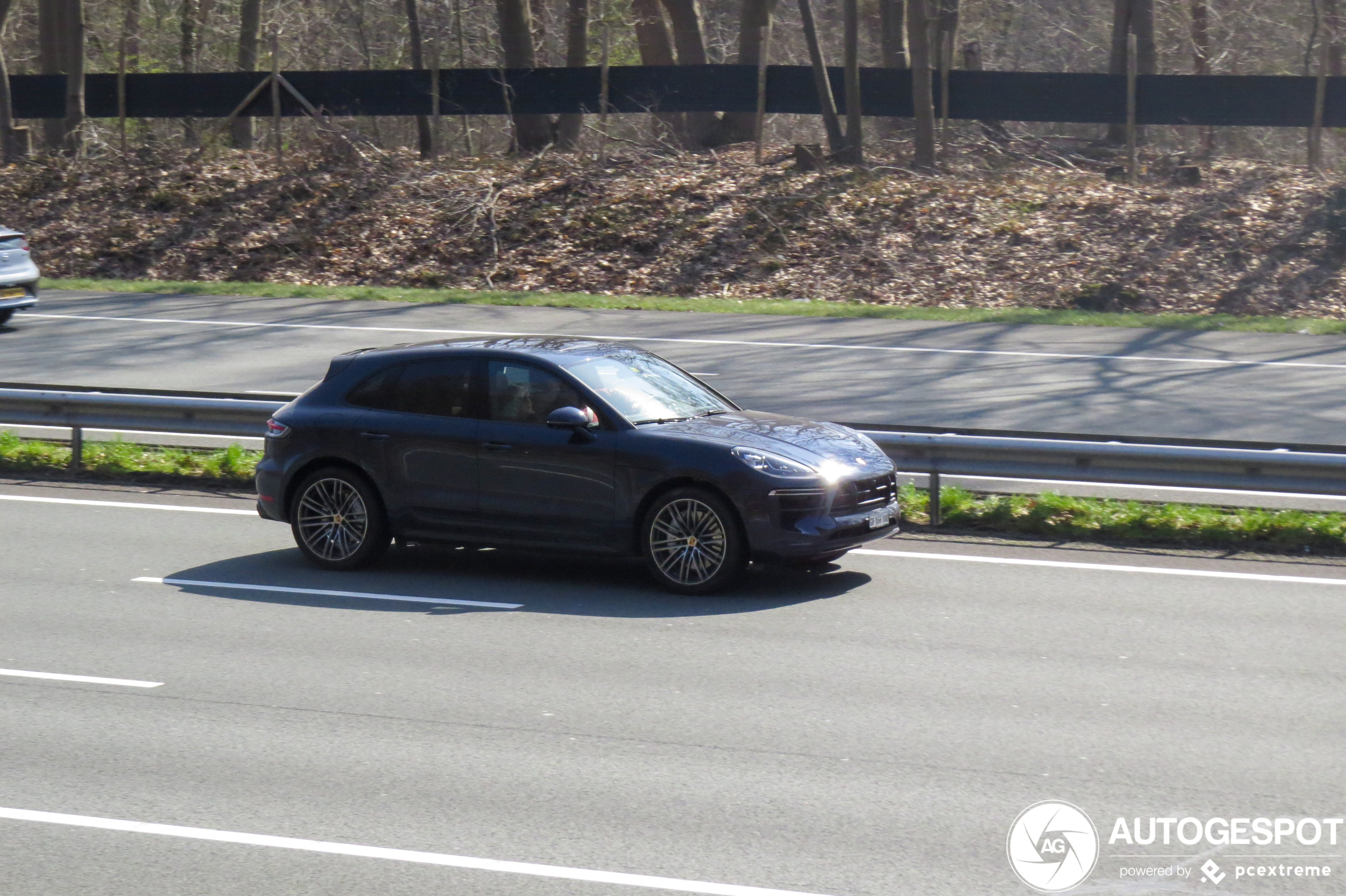 Porsche 95B Macan Turbo MkII