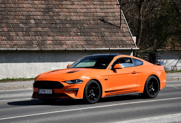 Ford Mustang55 2020