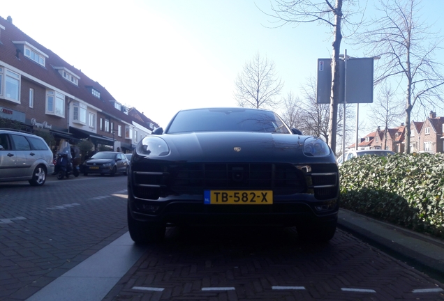 Porsche 95B Macan Turbo