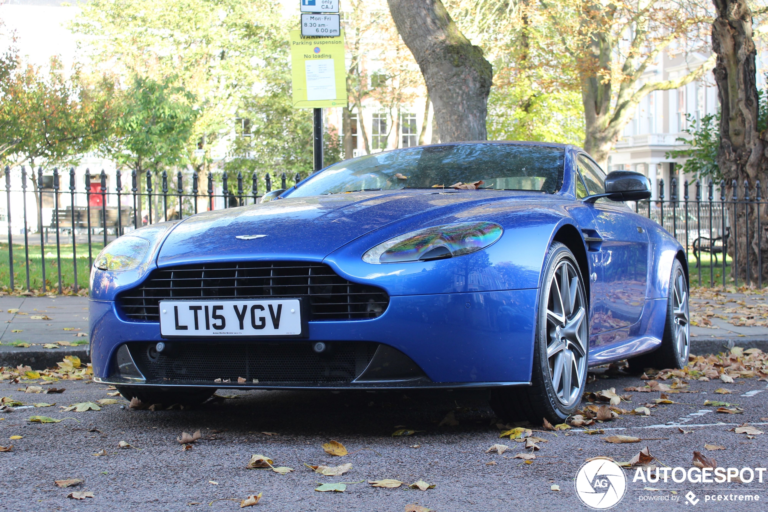 Aston Martin V8 Vantage S