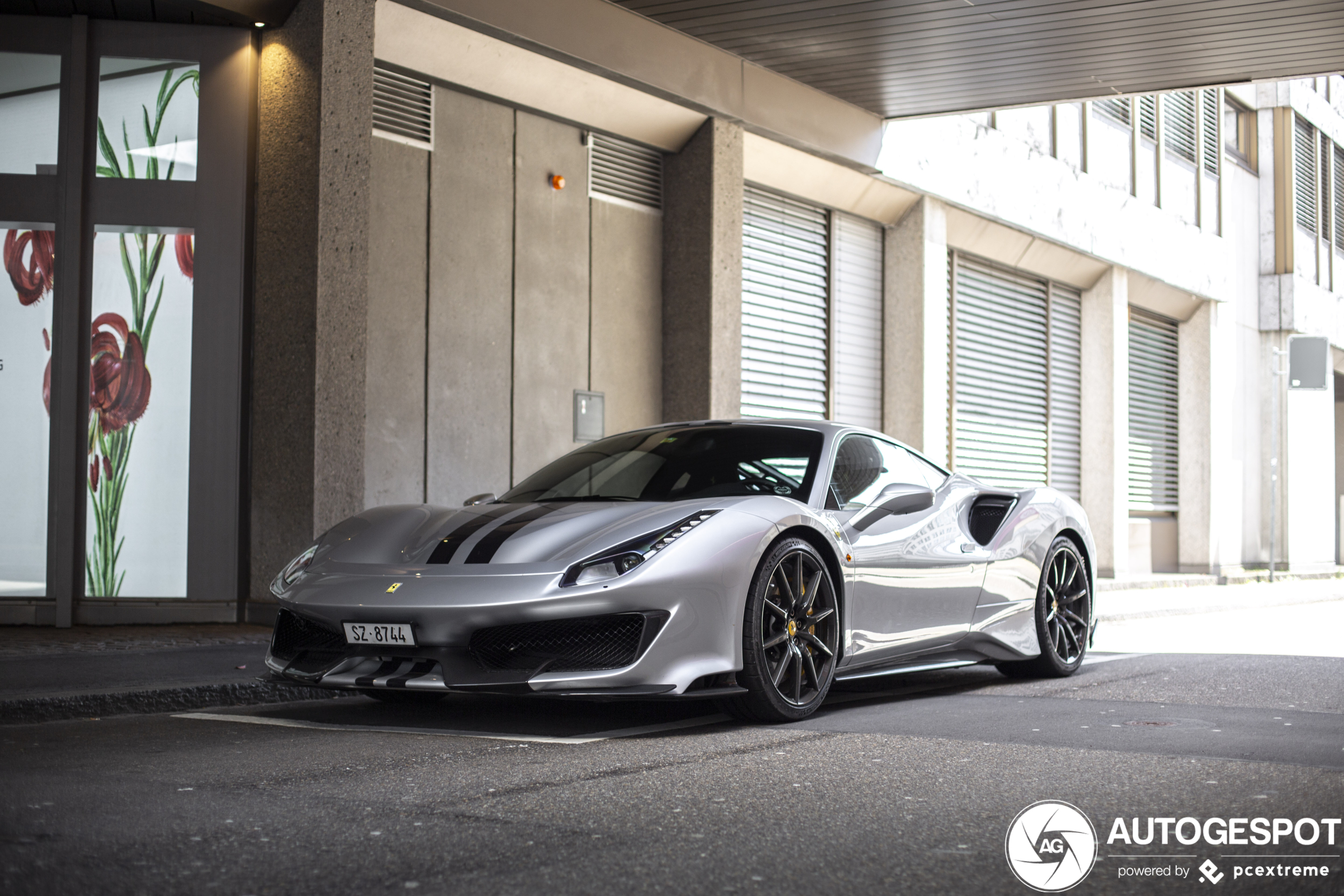 Ferrari 488 Pista