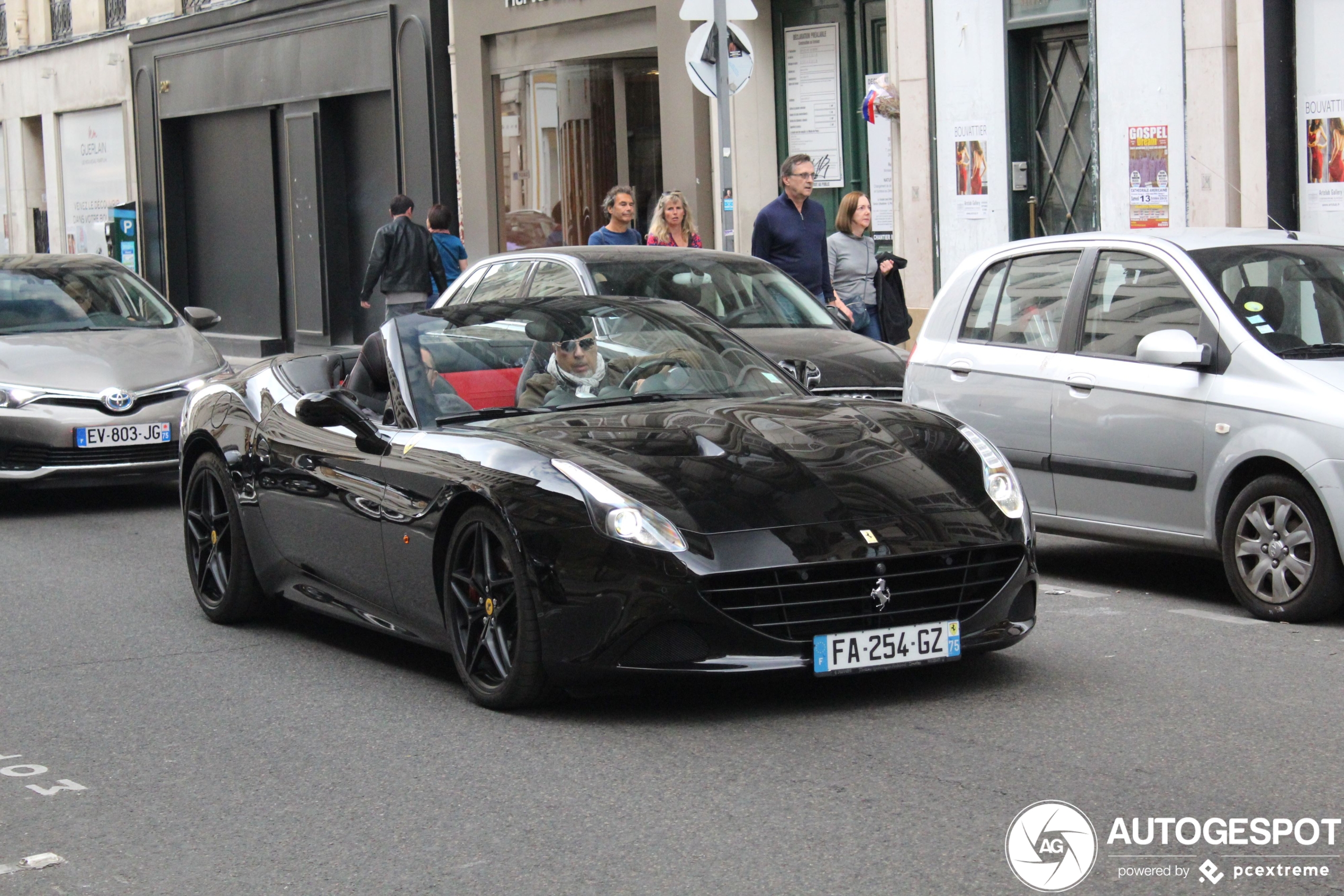 Ferrari California T