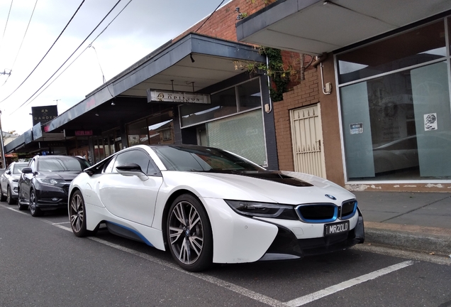 BMW i8