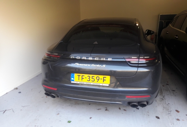 Porsche 971 Panamera Turbo S E-Hybrid