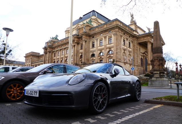 Porsche 992 Targa 4S