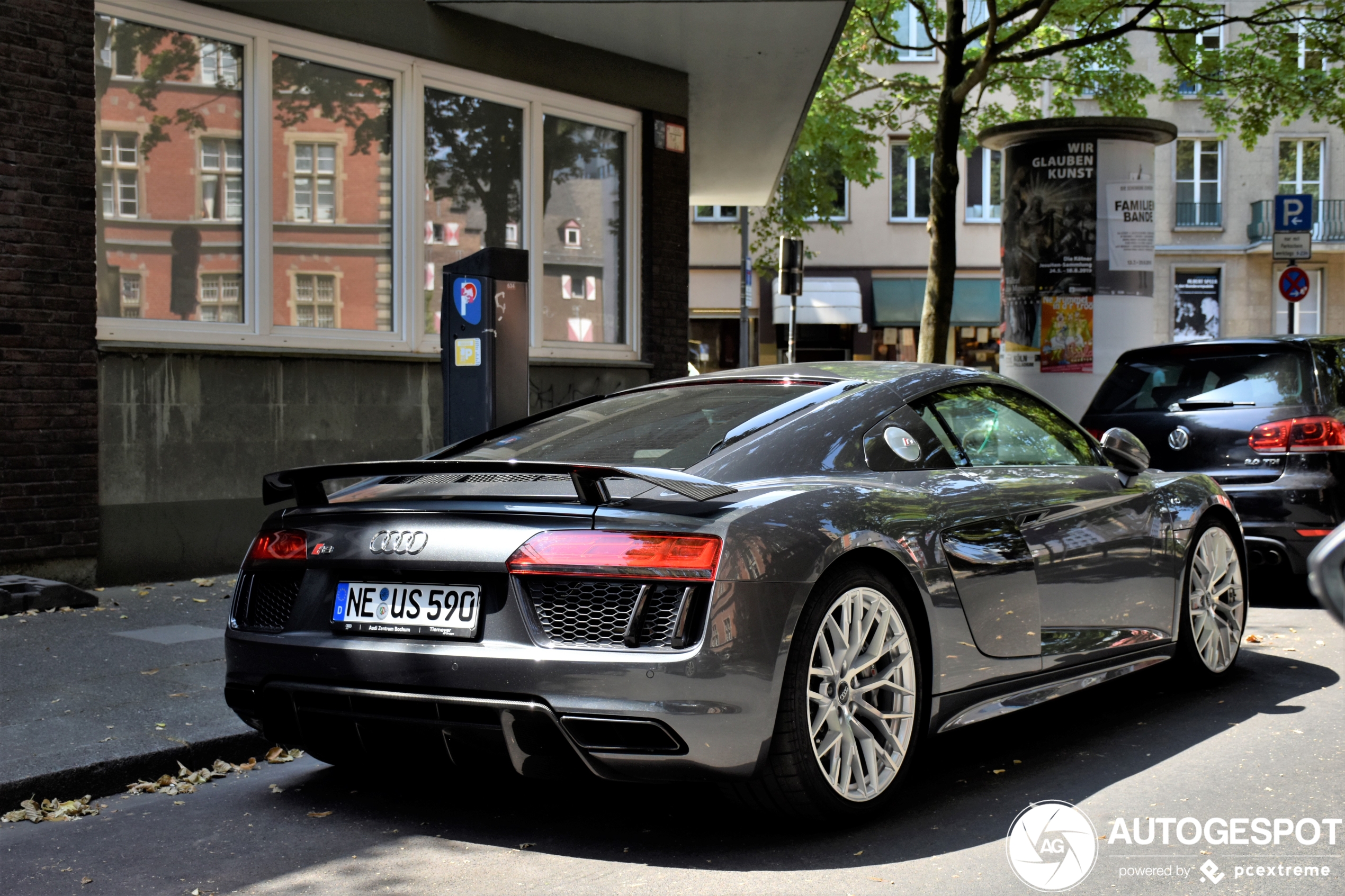 Audi R8 V10 2015