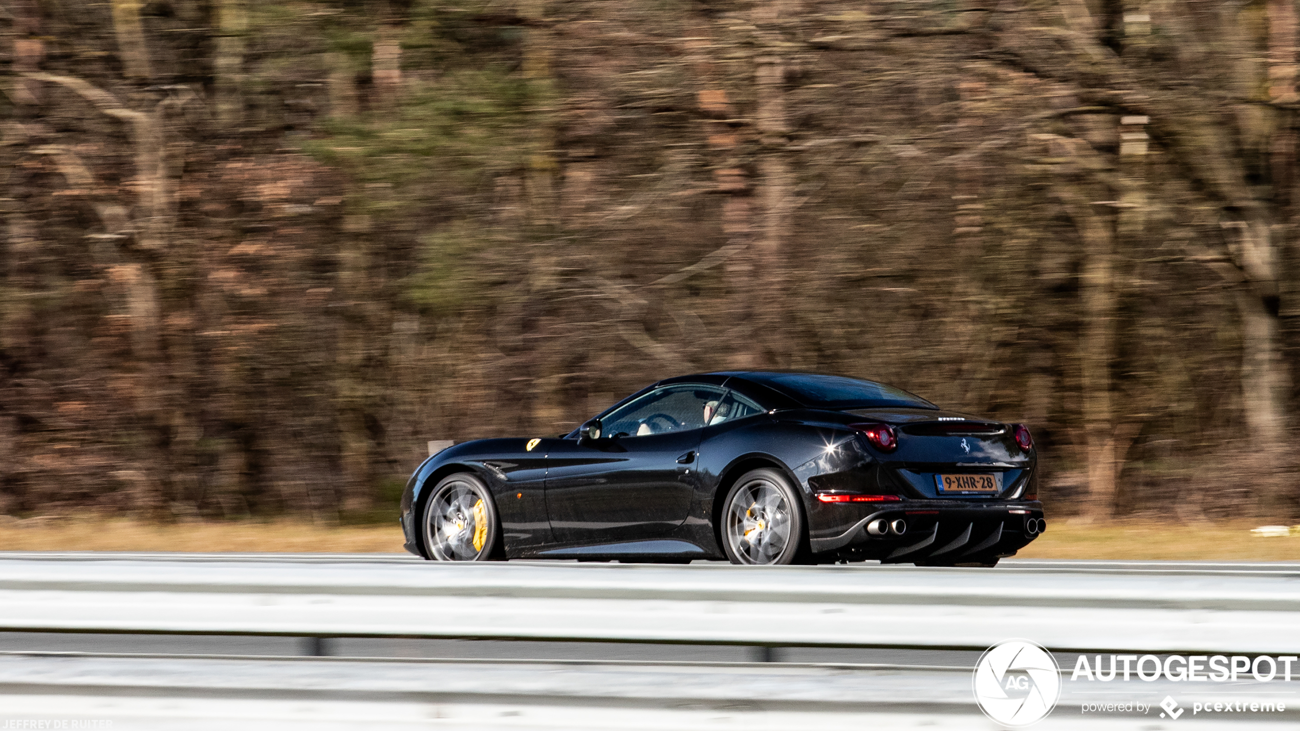 Ferrari California T