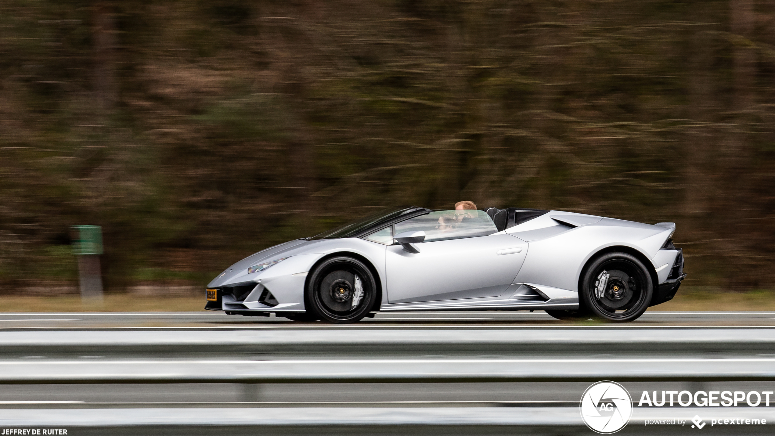 Lamborghini Huracán LP640-4 EVO Spyder