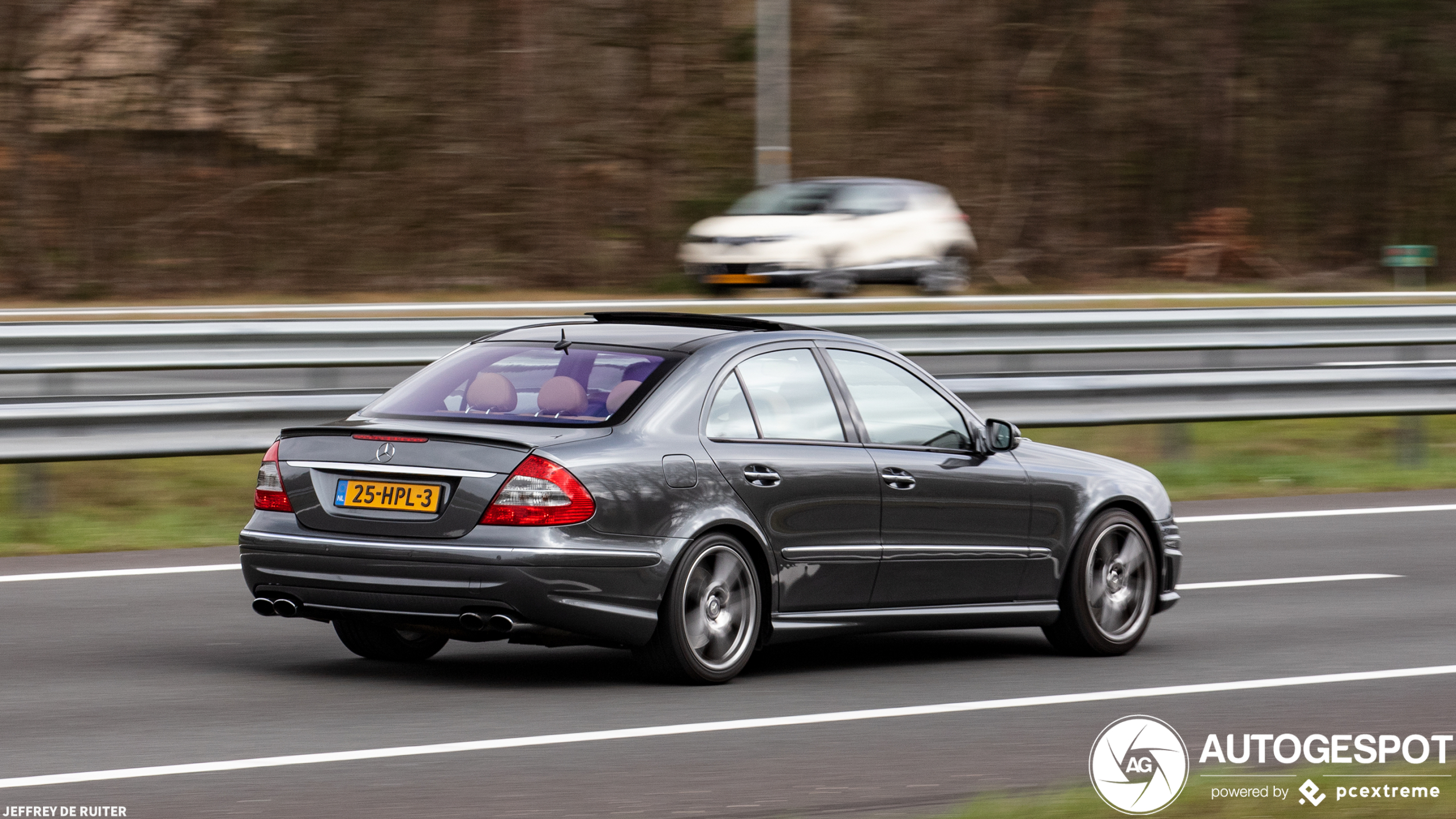 Mercedes-Benz E 63 AMG