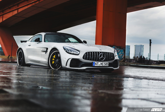 Mercedes-AMG GT R C190 2019