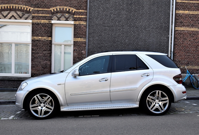 Mercedes-Benz ML 63 AMG W164