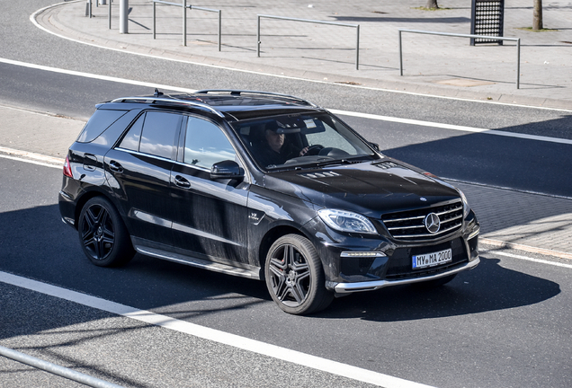 Mercedes-Benz ML 63 AMG W166