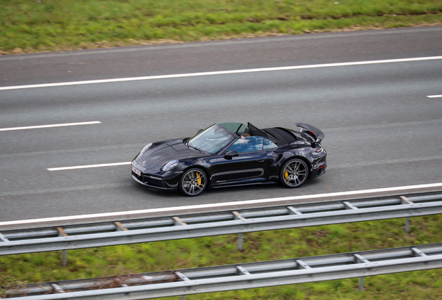 Porsche 992 Turbo S Cabriolet