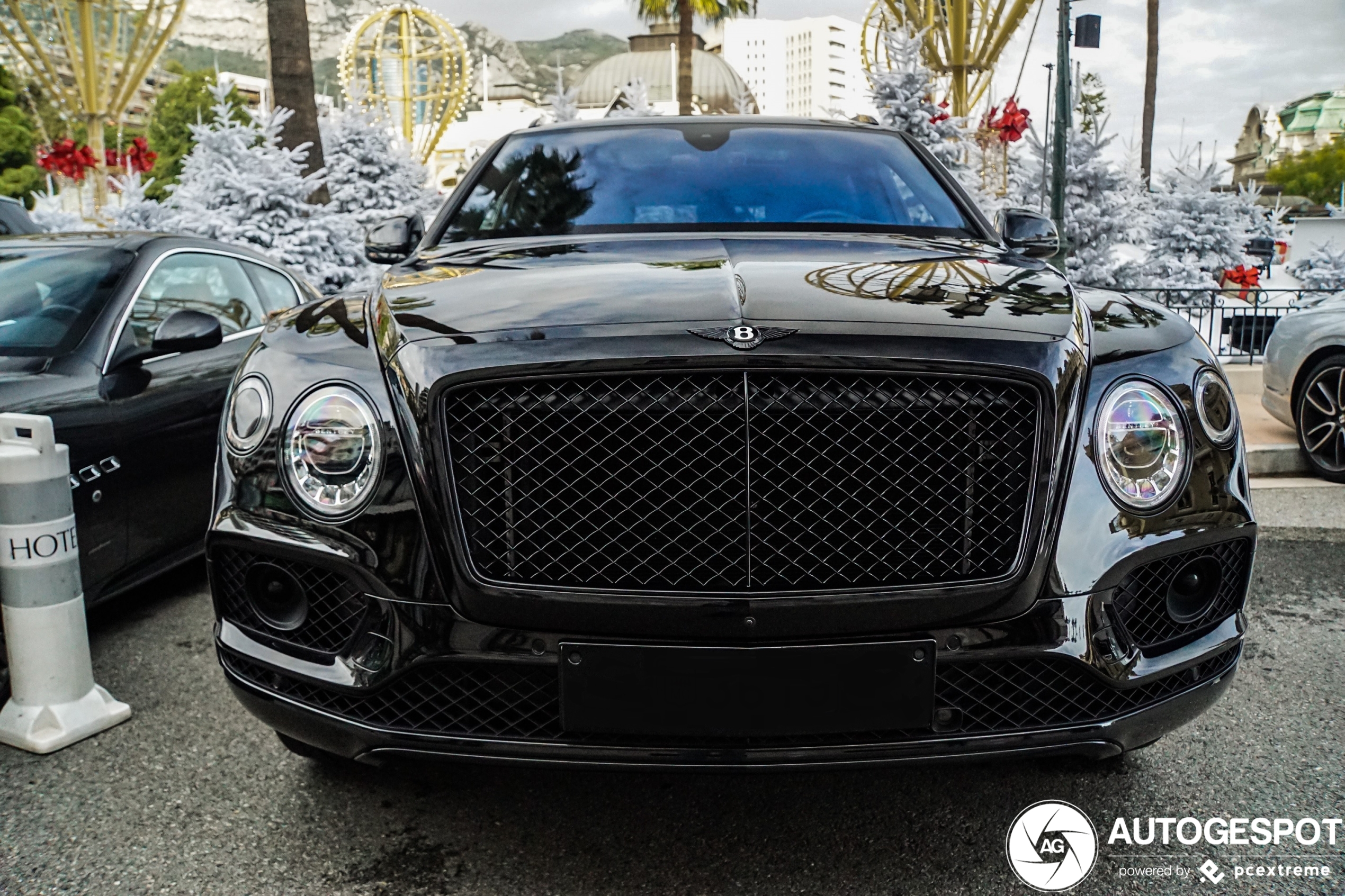 Bentley Bentayga V8