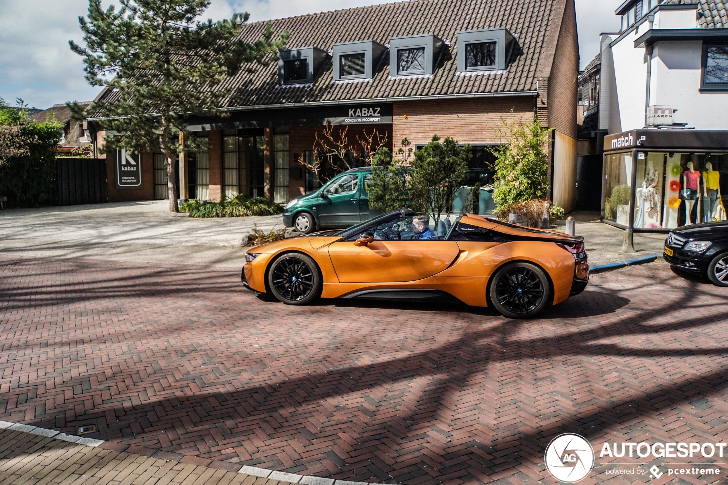 BMW i8 Roadster