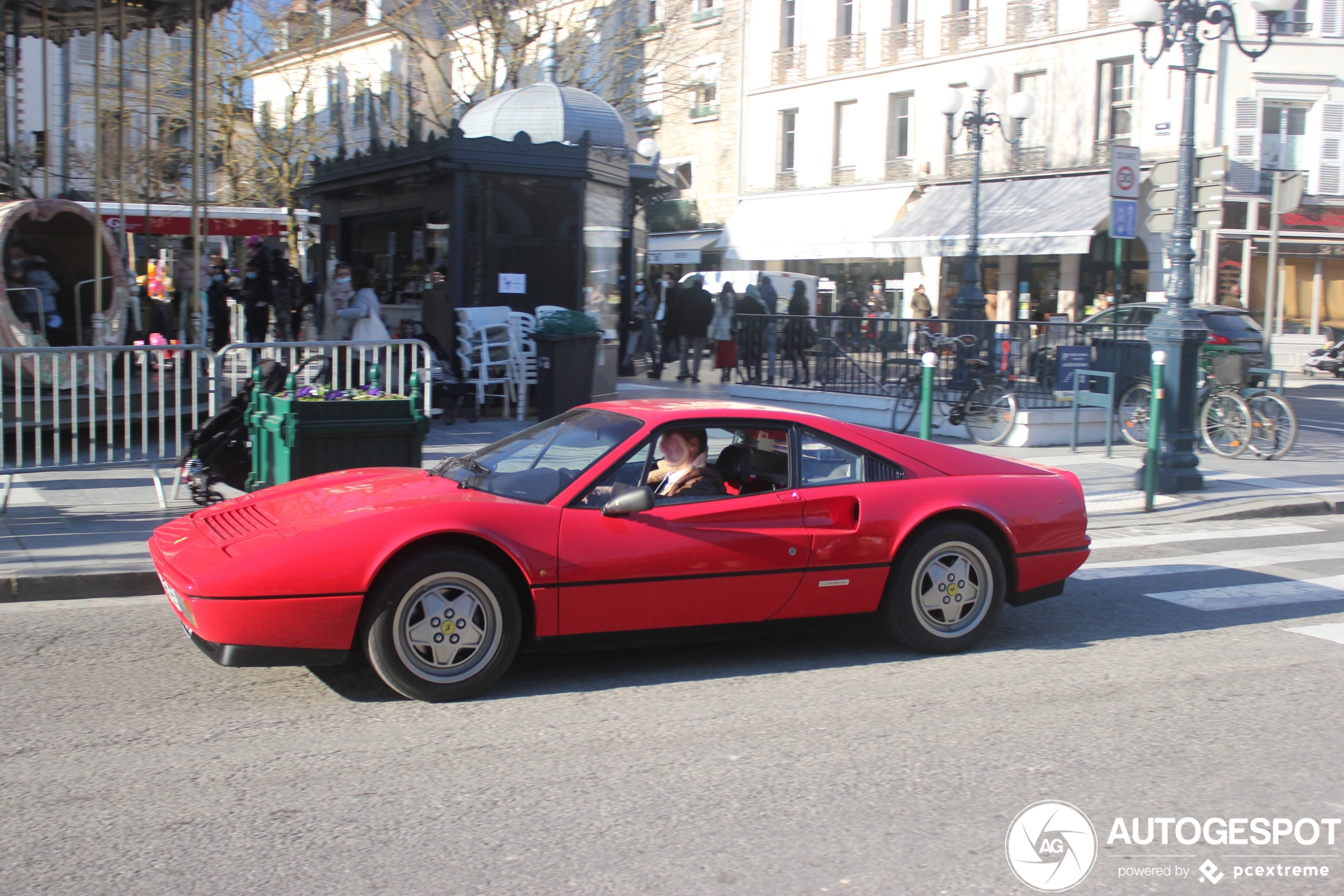 Ferrari 328 GTB