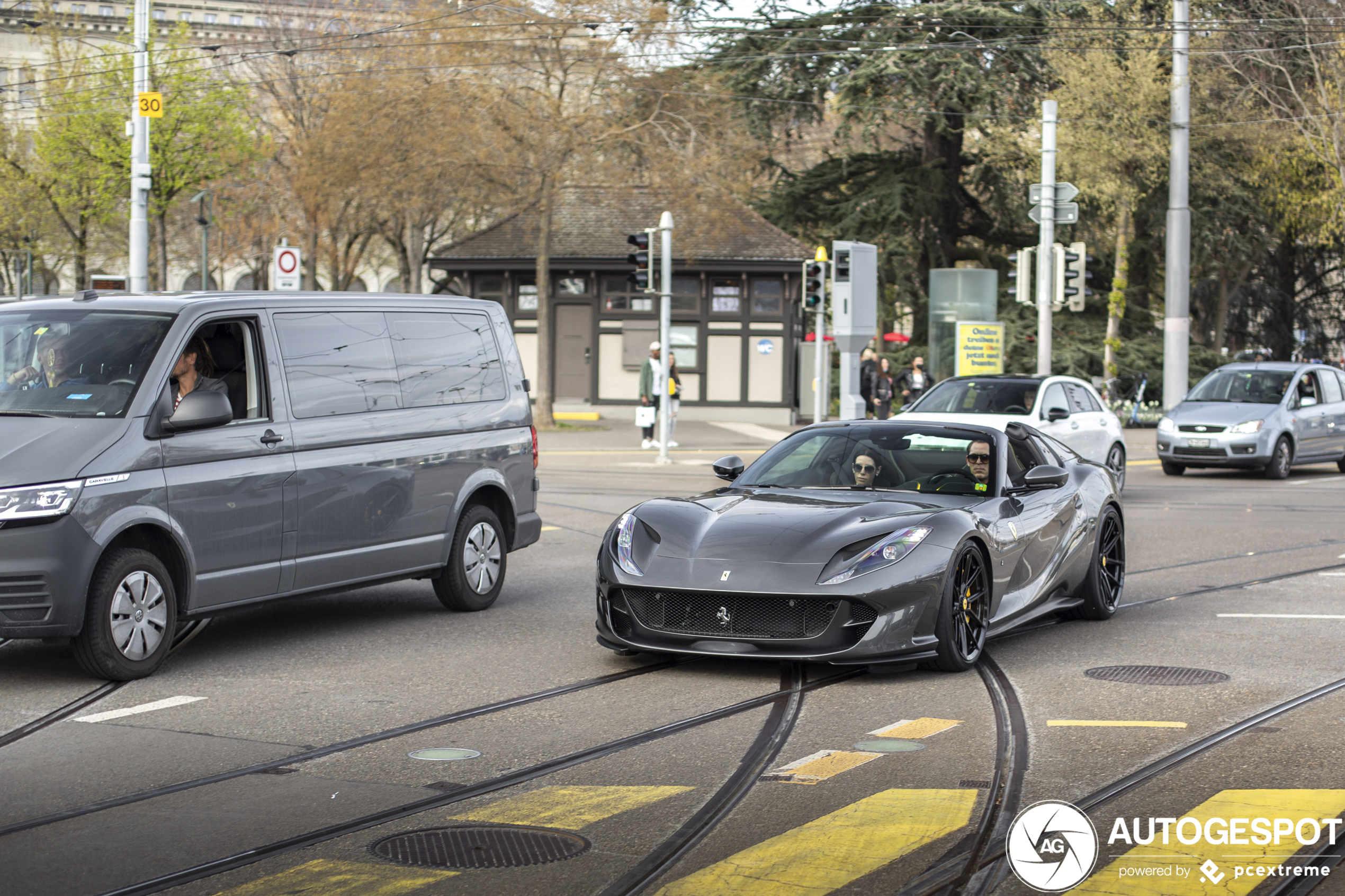 Ferrari 812 GTS