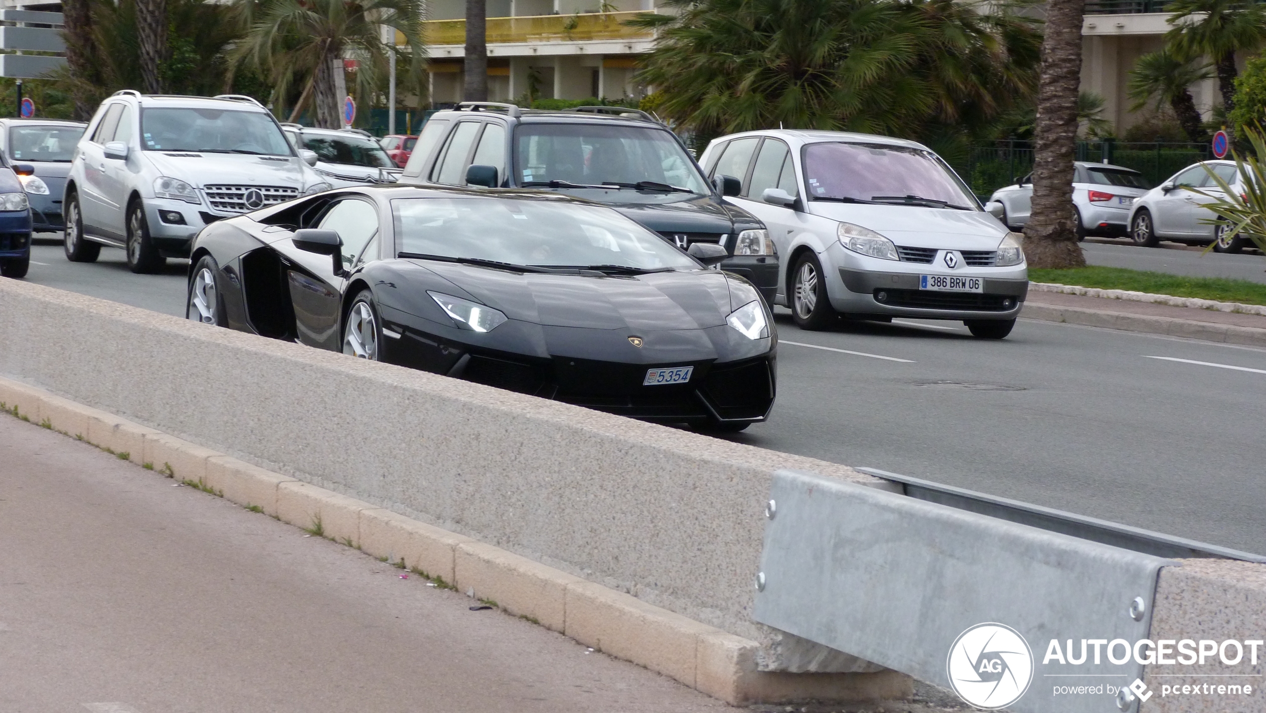 Lamborghini Aventador LP700-4