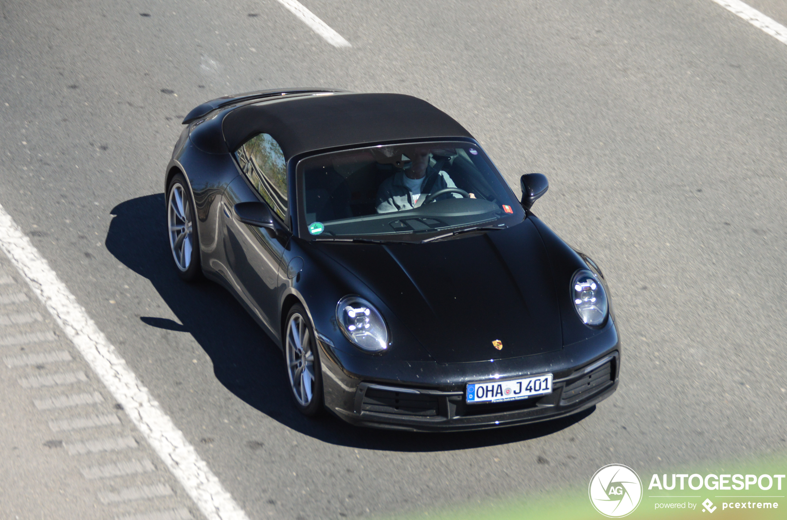 Porsche 992 Carrera 4S Cabriolet