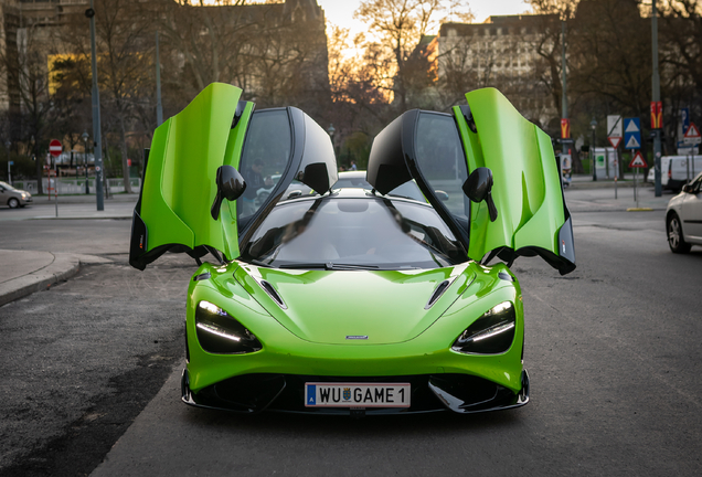 McLaren 765LT