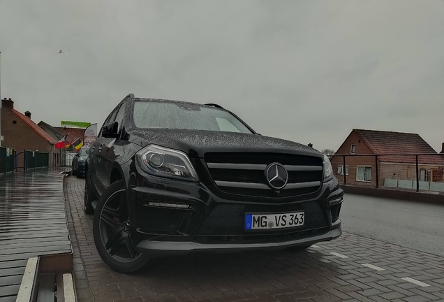 Mercedes-Benz GL 63 AMG X166