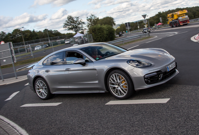 Porsche 971 Panamera Turbo S E-Hybrid